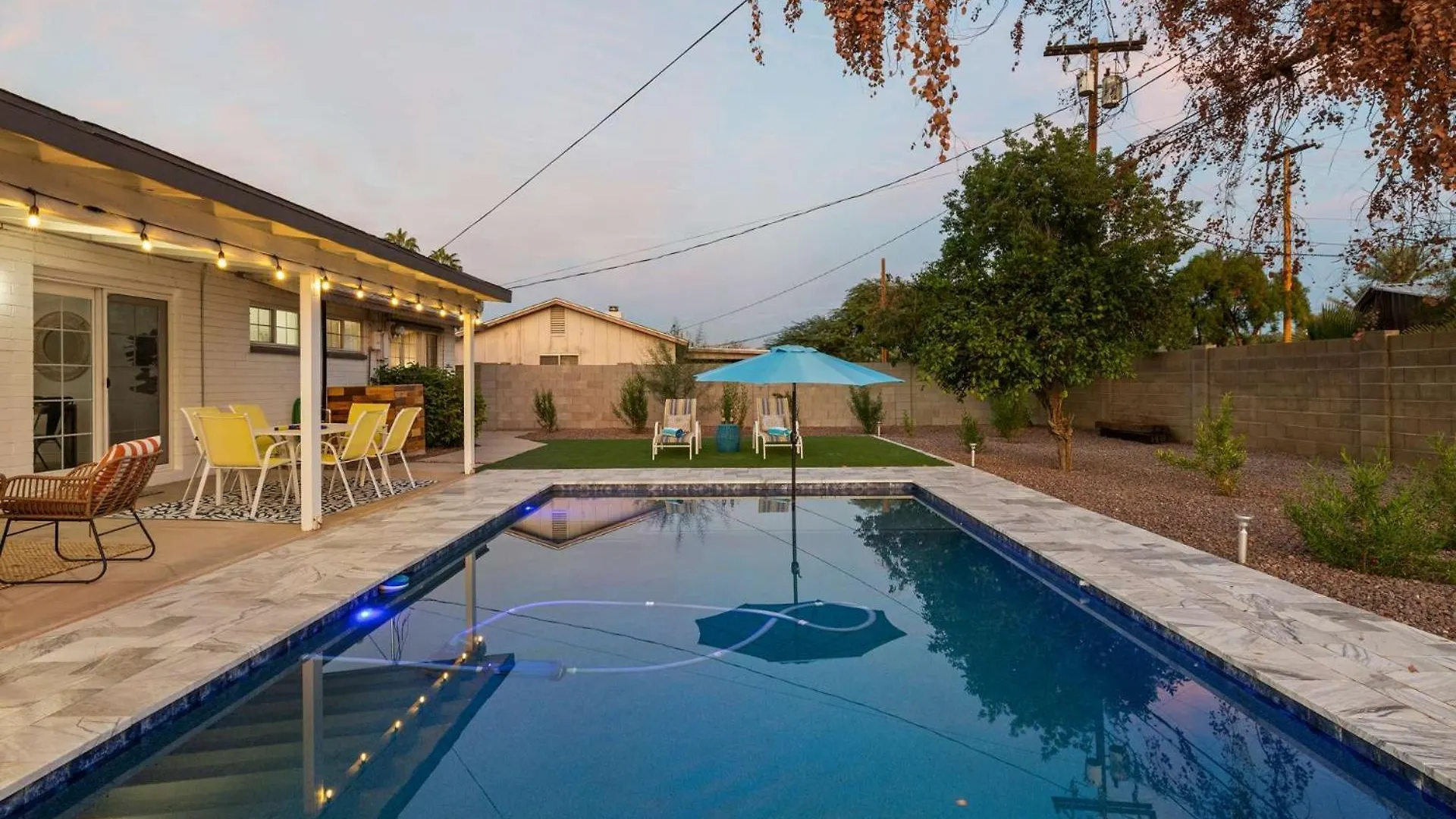 Shangri La Home - Boho Chic With Patio Pool & Grille Phoenix Casa de Férias